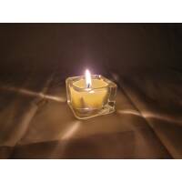 Kratom candle